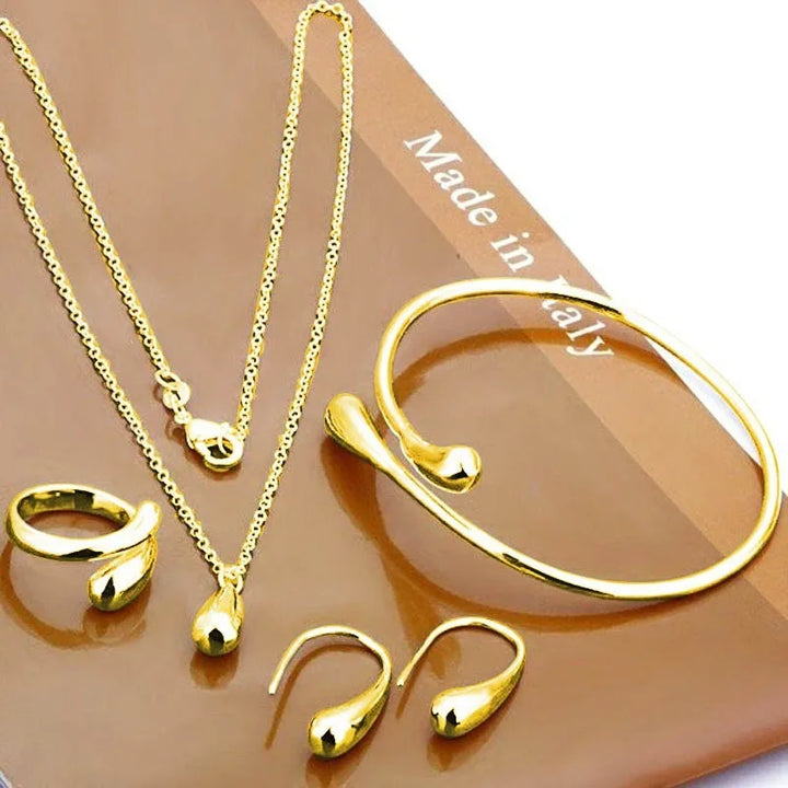 Damen Halskette und Ohrringe aus S925 Silber im eleganten Wassertropfen-Design, Teil eines 4-teiligen Sets.