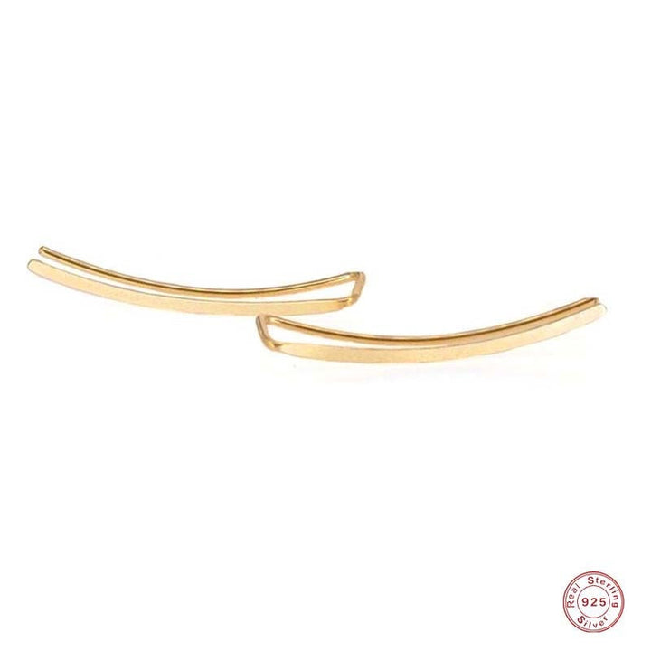 Minimalistische lange Ohrringe aus Sterling Silber für Damen. Edler, geschwungener Design-Ohrschmuck, silberfarben.