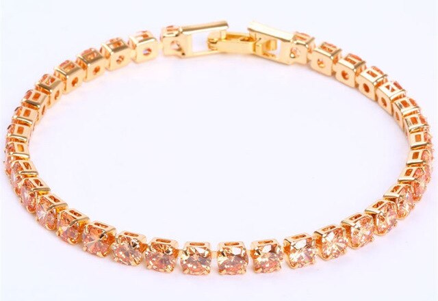 Elegantes Zirkonia Kettenarmband, unisex; ein funkelndes Accessoire für besondere Anlässe.