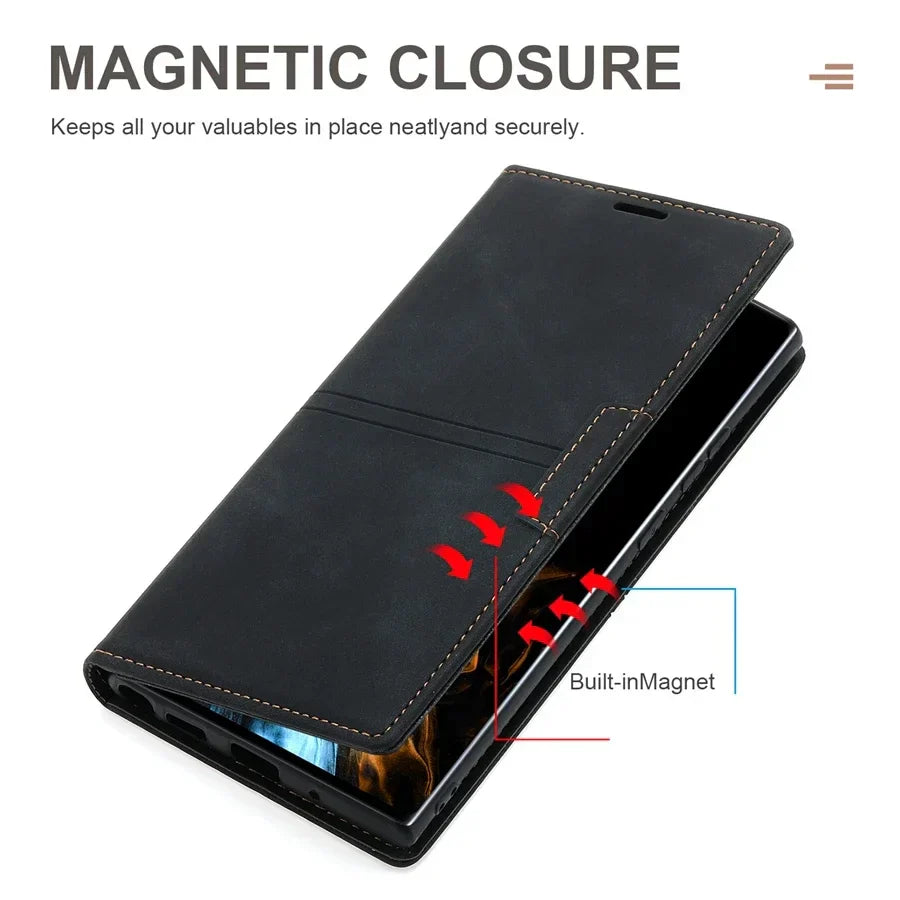 Schwarzes Pixel Leder-Flip-Case mit Kartenfächern und praktischer Standfunktion. Optimaler Handyschutz.