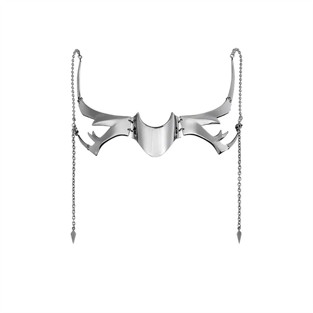 Geheimnisvolle Gothic Maske für Sie & Ihn, ein edles Accessoire für besondere Anlässe & dunkle Mode.