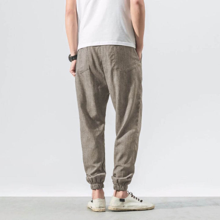 Khaki Herren Freizeithose, leicht & stilvoll, maximaler Komfort für den lässigen Sommer-Look.