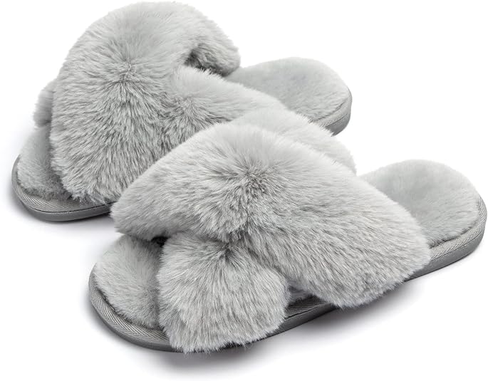 Stilvolle Damen Kreuzband Hausschuhe mit weichem Fell; modische Winter-Slippers für Zuhause, warm und komfortabel.