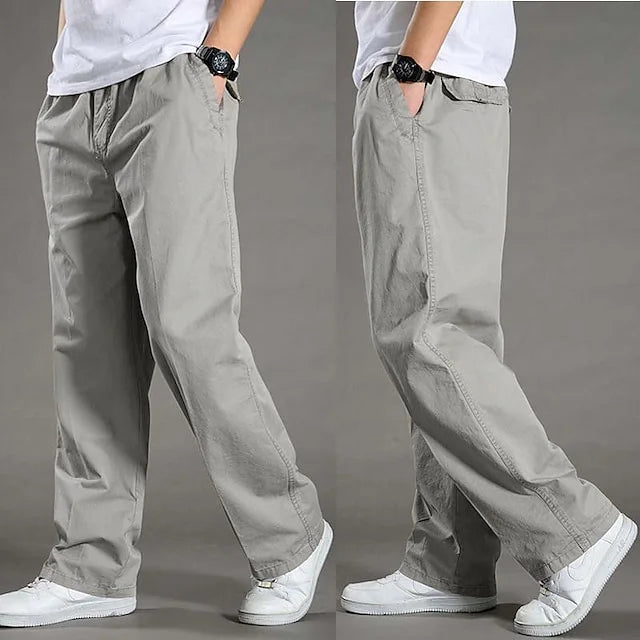 Vielseitige Herren-Cargohose als Taschenhose, ganzjährig tragbar und bequem für Freizeit & Outdoor.