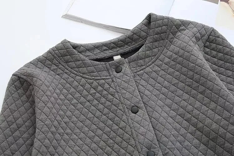 Vielseitige Übergrößen Strickjacke, kariert, für Damen; perfekt für jede Jahreszeit.
