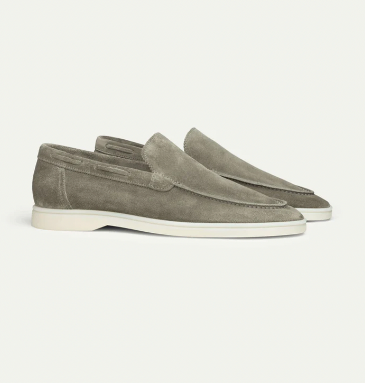 Klassische braune Herren-Loafer aus Leder, stilvolle Business-Schuhe, vielseitig und bequem für Frühling & Herbst.