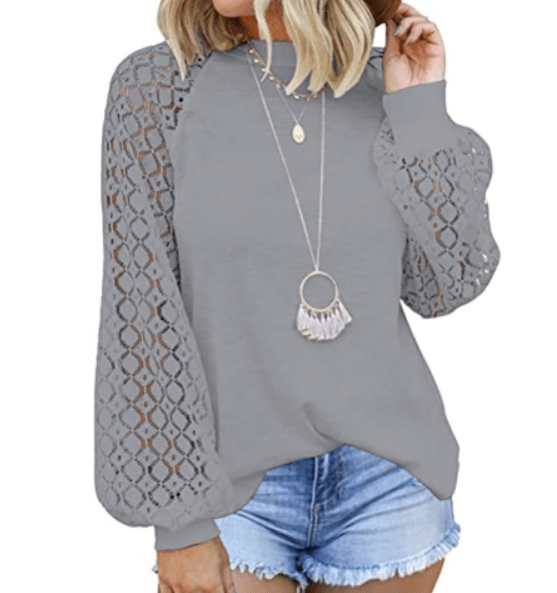 Moderner Damen Strickpullover, Loose-Fit Design. Perfekt für Casual und schicke Herbst-Winter Mode.