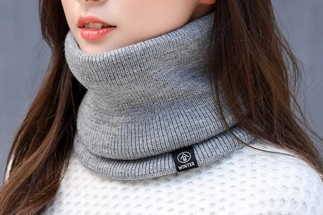 Warmer Unisex Halswärmer für optimalen Kälteschutz im Winter. Kuscheliges Accessoire für Outdoor-Aktivitäten.