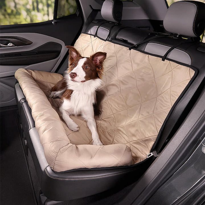 Gepolsterter Hundeautositz, bietet Ihrem Haustier eine erhöhte Aussicht während der Fahrt.