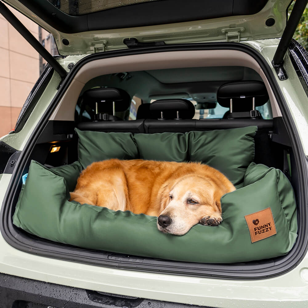 Bequemer Hundeautositz, minimiert Stress für Hunde während der Autofahrt.