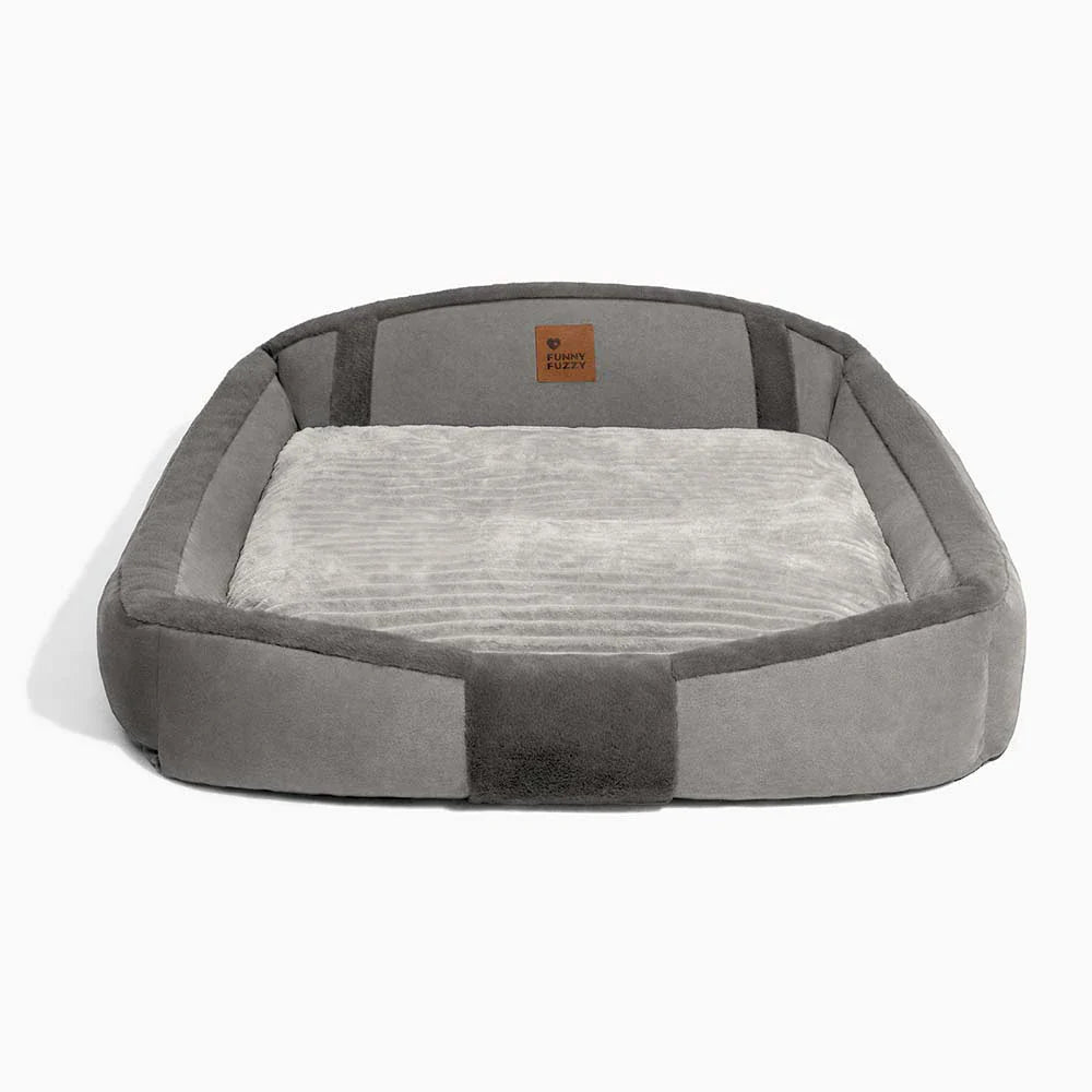 Rutschfestes Vintage-Hundesofa, großes Kuschelbett, orthopädisch für ältere Hunde.