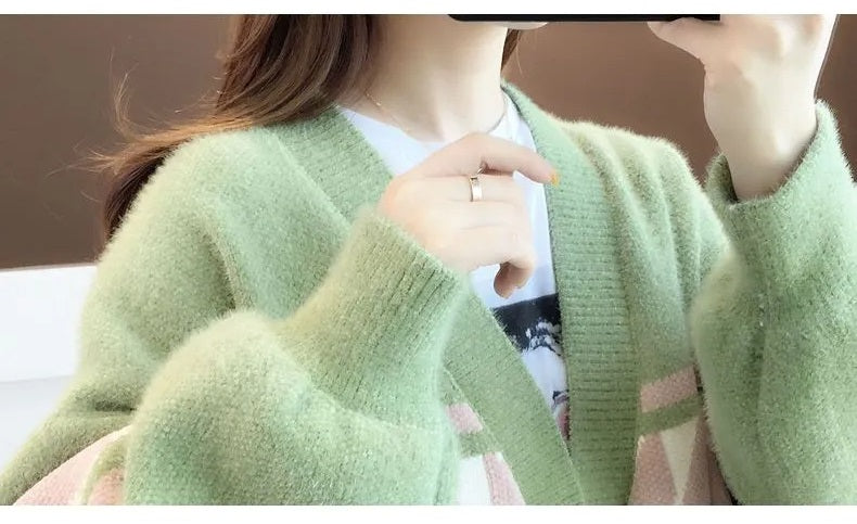 Warmer Damen Strickpullover in Übergröße, perfekt als komfortable Casual Kleidung für Damen.