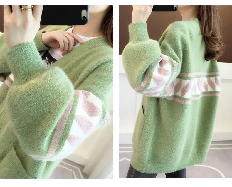 Herbst-Winter Damenmode: Kuscheliger Pullover in Übergröße, gestrickt für Wärme & Wohlbefinden.