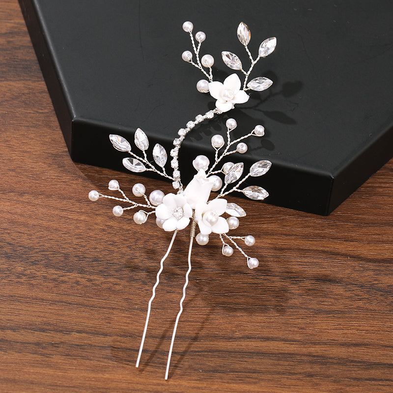 Festliche Haar-Accessoires: Damen Haarnadeln mit Perlen & Strass-Blüten, eleganter Akzent für Hochzeitsfrisuren.