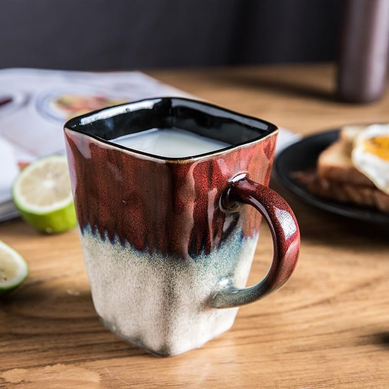 Einzigartige Kaffeetasse aus Porzellan mit fließender Glasur, handgemacht. Perfekt für Tee oder Kaffee.