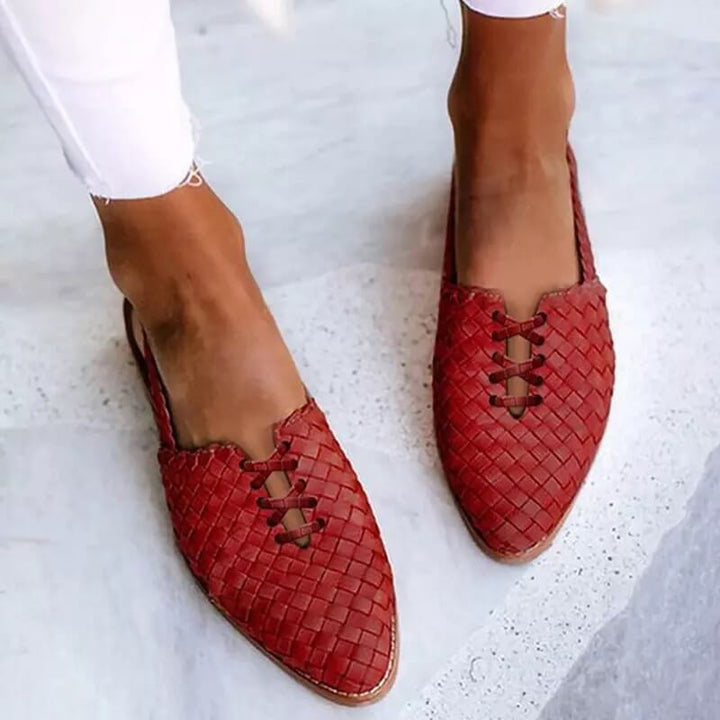 Elegante Damen Slipper Clara handgeflochten. Bequeme Lederschuhe, perfekt als leichte Sommerschuhe.