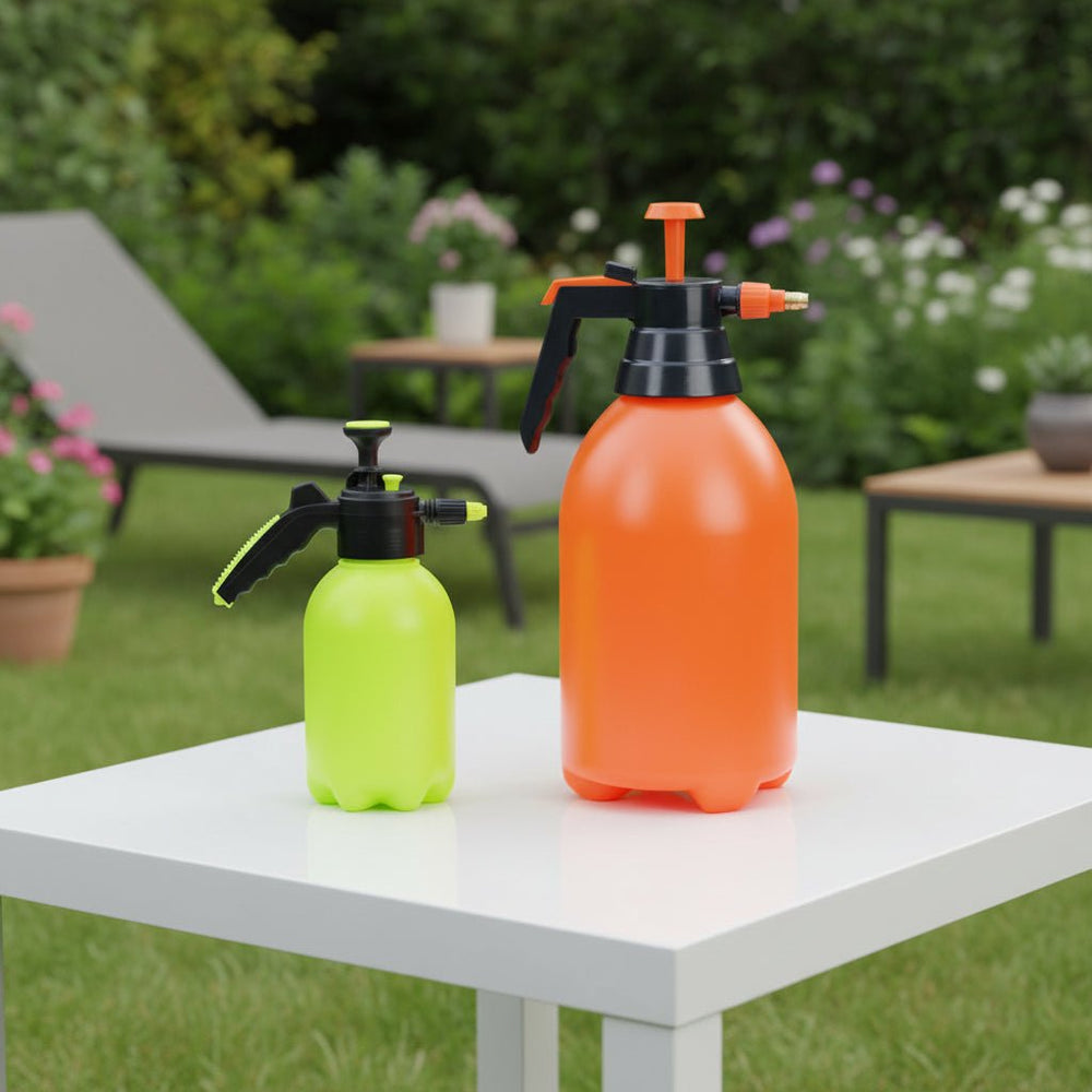 Blauer Gartensprüher mit Handpumpe & verstellbarer Düse für Bewässerung, Düngen & Reinigung.