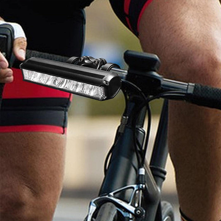 Langlebiges LED-Fahrradlicht, wasserdicht und USB-aufladbar, für zuverlässige Fahrradsicherheit.