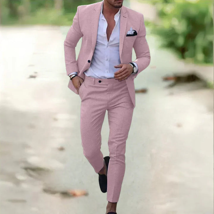 Exklusiver Slim Fit Herrenanzug für Business & festliche Events. Moderner, stilvoller Zweiteiler für anspruchsvolle Herren.