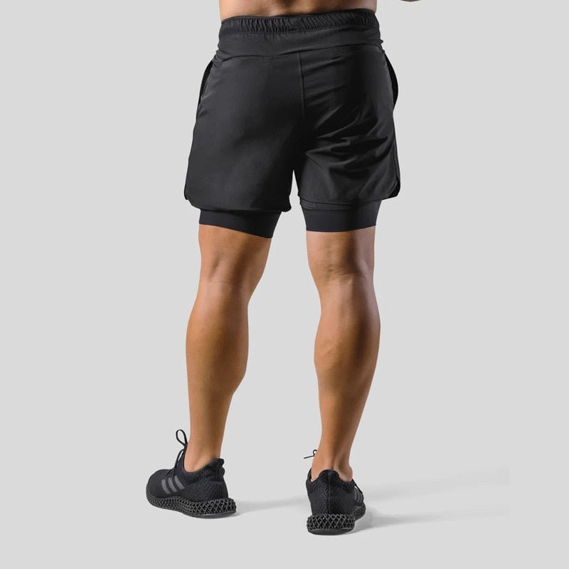 Leichte Herren Laufshorts 2-in-1 mit Kompressionshose für optimalen Halt. Perfekt für Sport & Training.