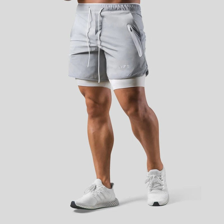 Herren 2-in-1 Trainingsshorts mit praktischen Taschen & Kompressionsinnenshorts. Funktionale Sportmode.