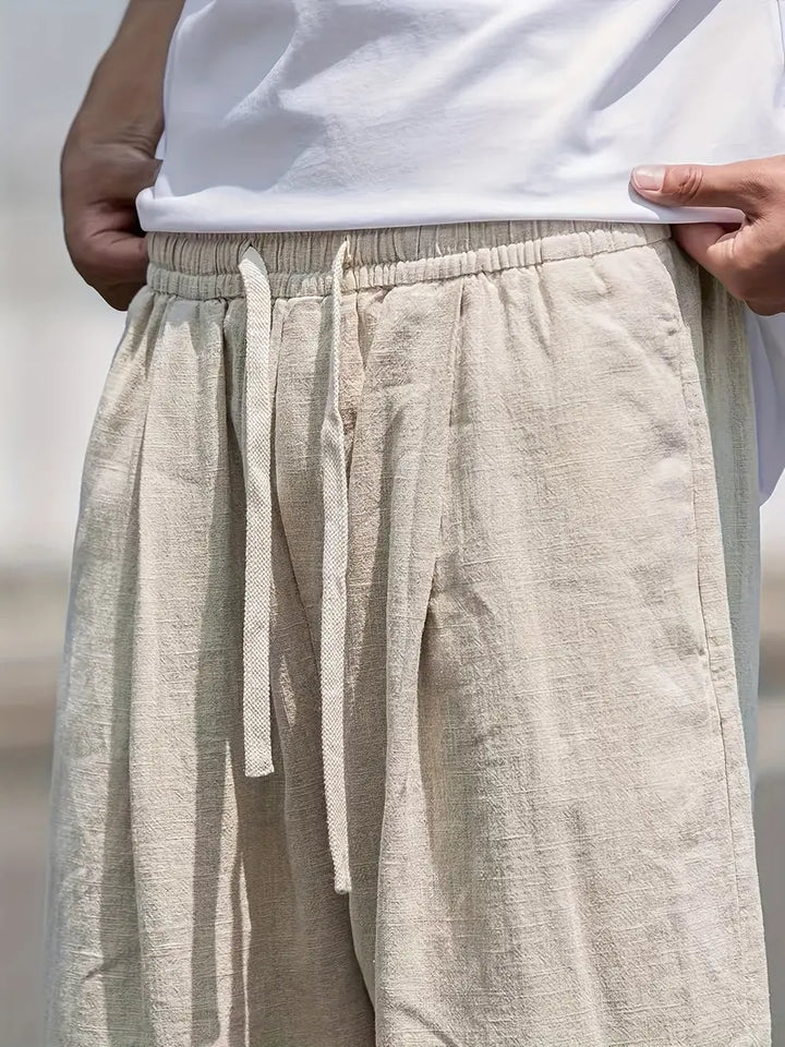 Herren Loose Fit Baggy-Hose Xavier für ultimativen Komfort. Weite Beine & atmungsaktives Material, ideal für Freizeit.