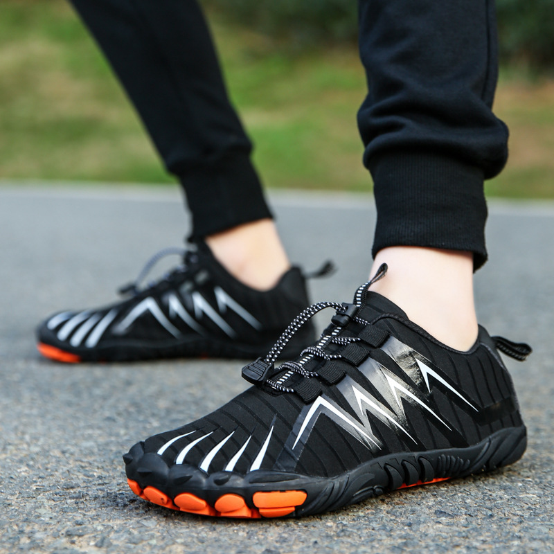 Bequemer und flexibler Herren Barfußschuh für ein natürliches Lauferlebnis. Perfekt für Fitness.