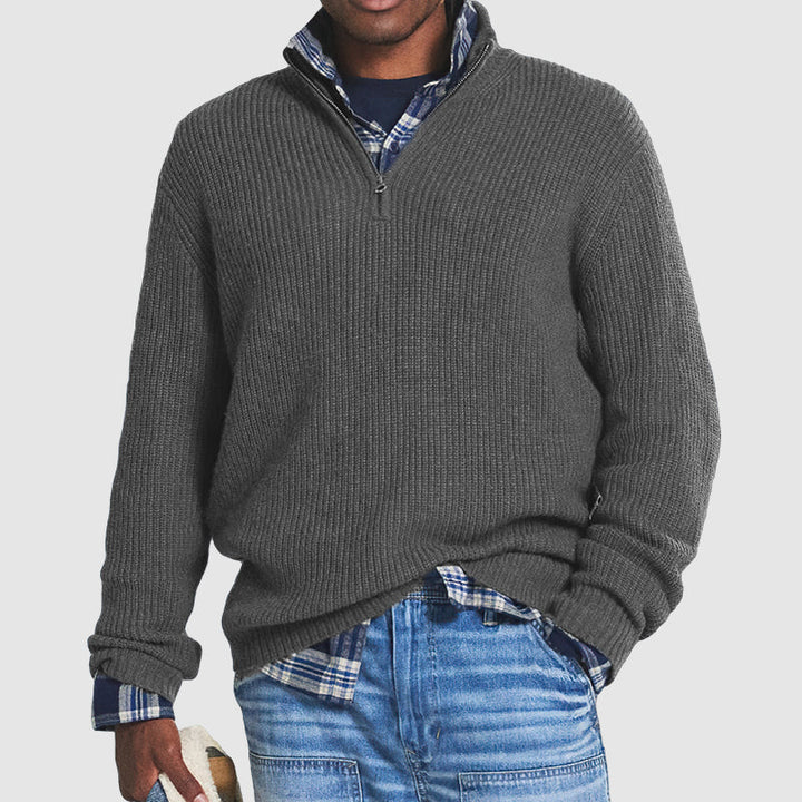 Angenehm zu tragender Herren Pullover mit Reißverschluss, zeitloser Business-Casual Stil für Modebewusste.
