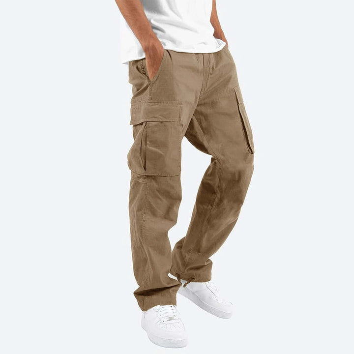 Vielseitige Herren Cargohose Mason. Kombiniert Stil, Komfort & Funktionalität für Männer.