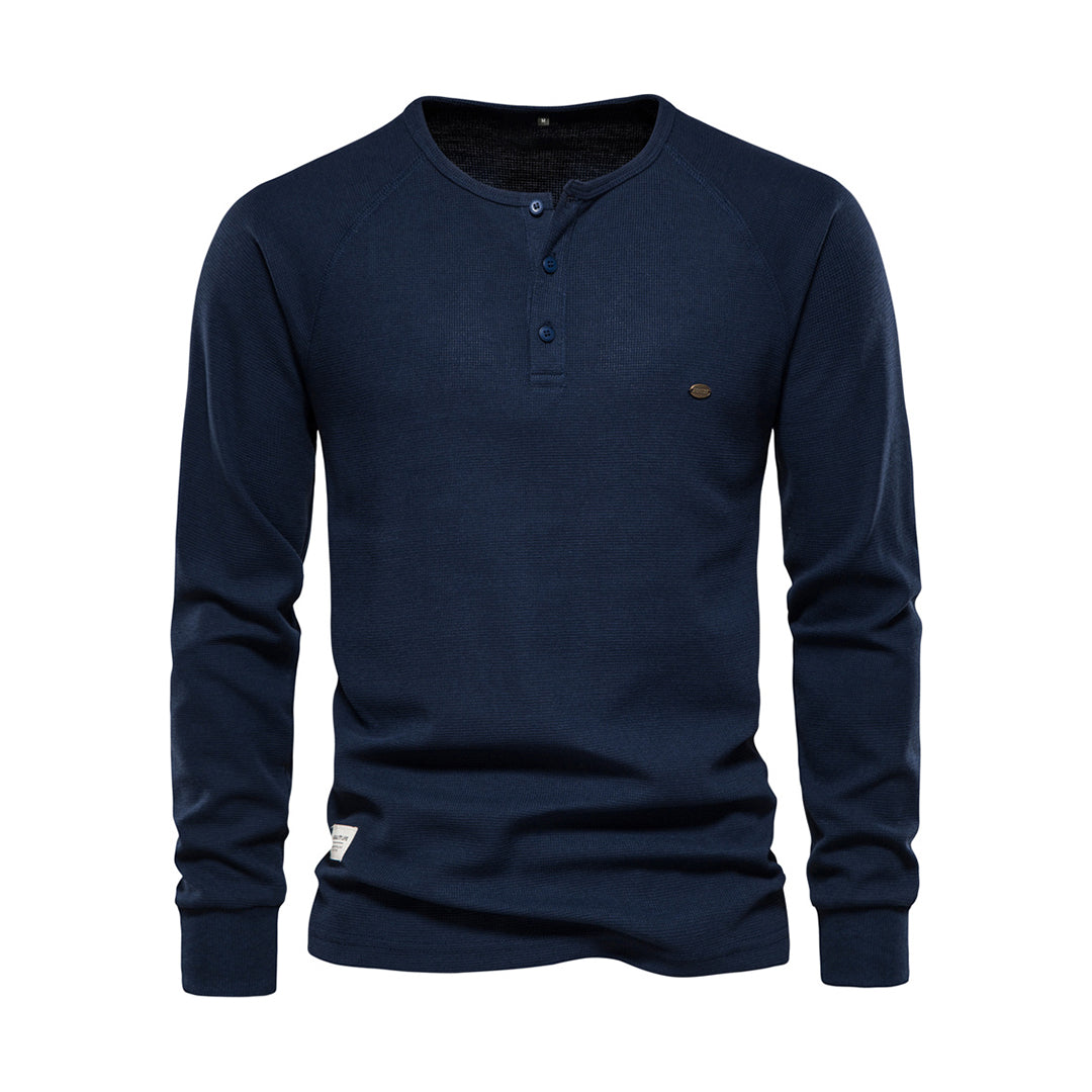 Bequemer Herren Winter Pullover Arvid. Komfortables Oberteil mit zeitlosem Stil für kalte Tage.