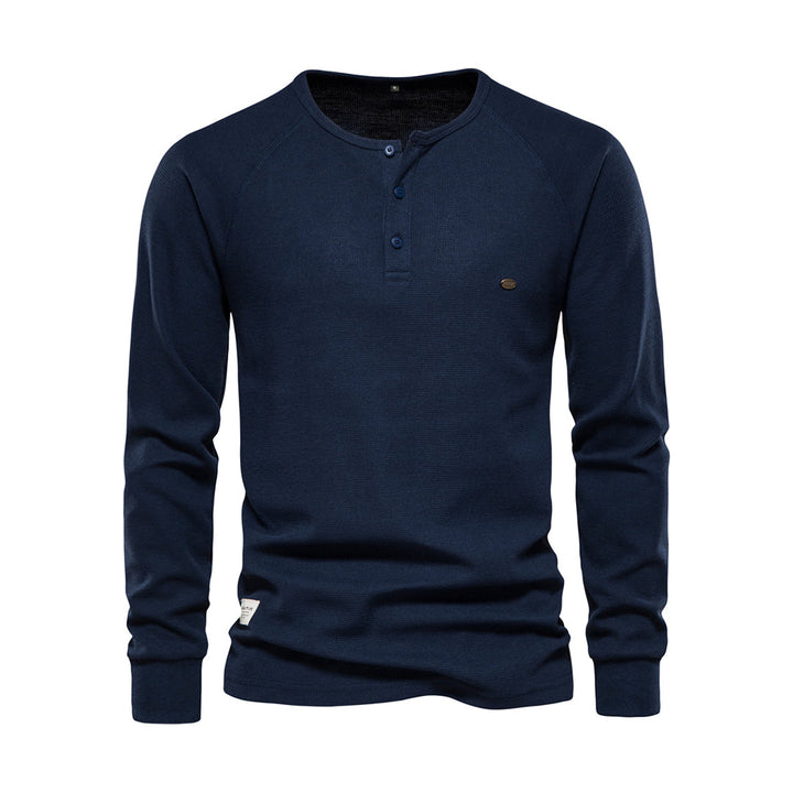 Bequemer Herren Winter Pullover Arvid. Komfortables Oberteil mit zeitlosem Stil für kalte Tage.
