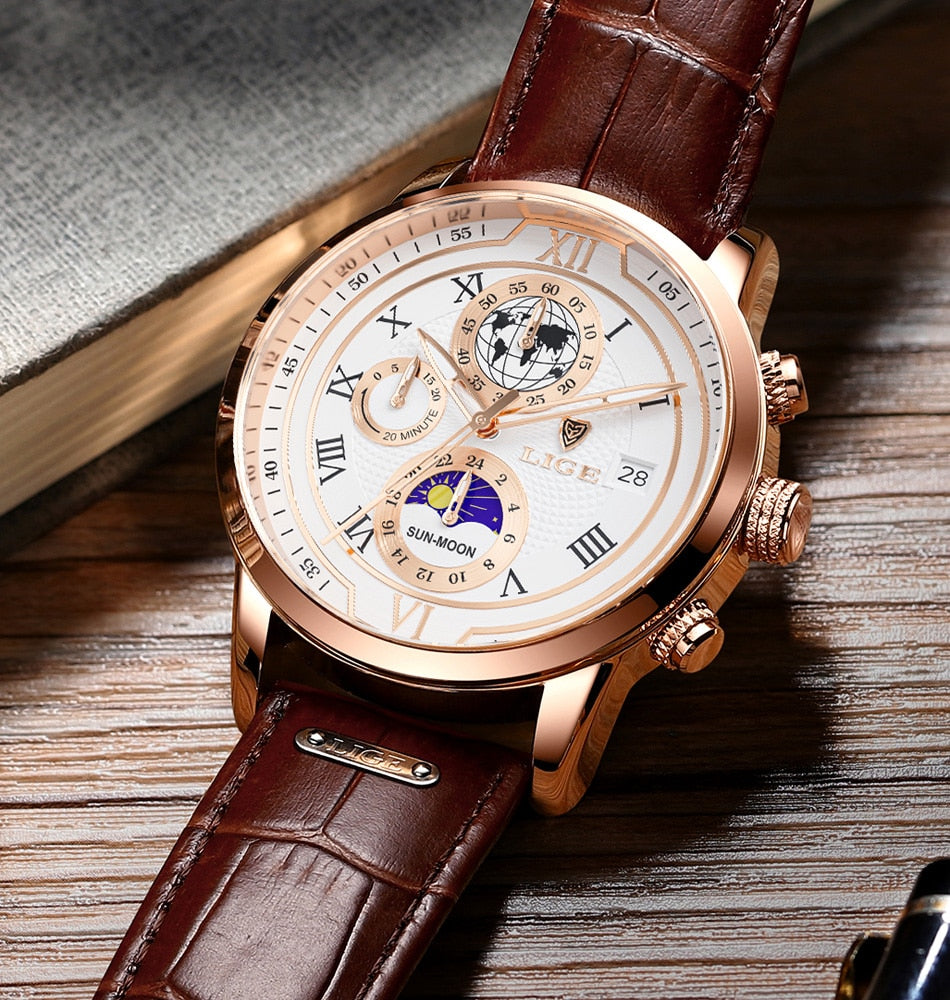 Detail des polierten Edelstahlgehäuses einer Herren Chronograph Armbanduhr mit Lederarmband.
