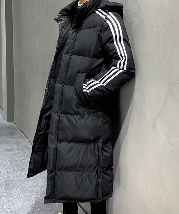 Herren Dekan Winterjacke, langes Modell mit Kapuze, ideal für kalte Wintertage.