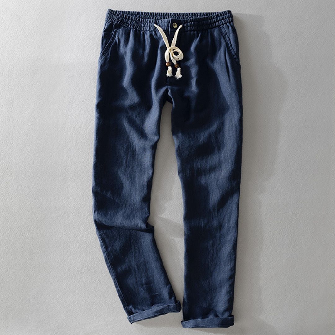 Leichte Herren-Sommerhose: elegant & atmungsaktiv, bietet optimalen Komfort bei hohen Temperaturen.