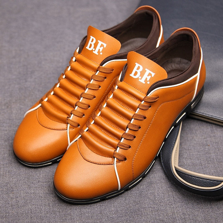 Detailaufnahme: Moderner Herren Freizeit-Schuh mit sportlicher Eleganz & hohem Tragekomfort.