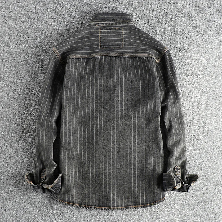 Komfortables anthrazitfarbenes Herren-Freizeithemd. Bequemes Langarmhemd für Alltag, Freizeit & moderne Outfits.