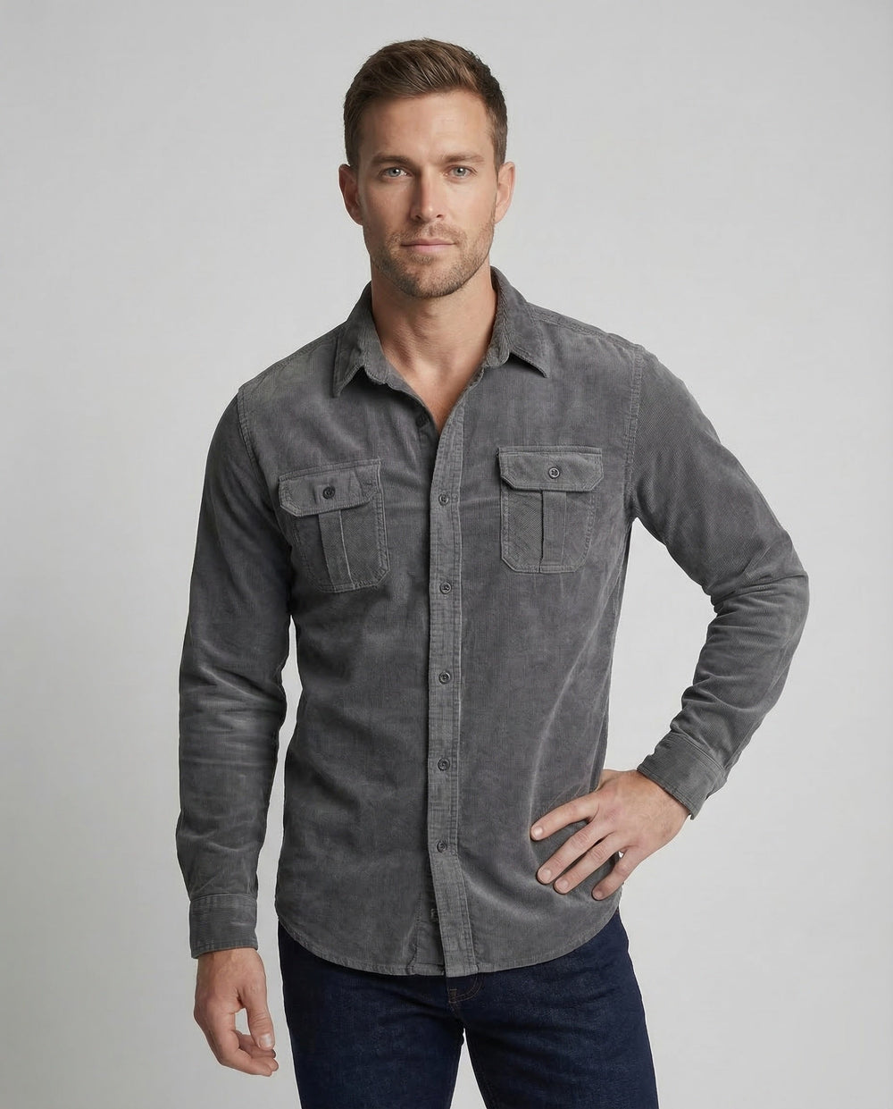 Strukturiertes Herren Freizeithemd, Vintage Charme. Slim Fit Langarm, ideal für Alltag & Übergangszeit.