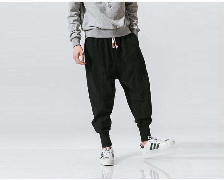 Stylische Haremshose für Herren, lockerer Schnitt, ideal für Freizeit & Urban Style.