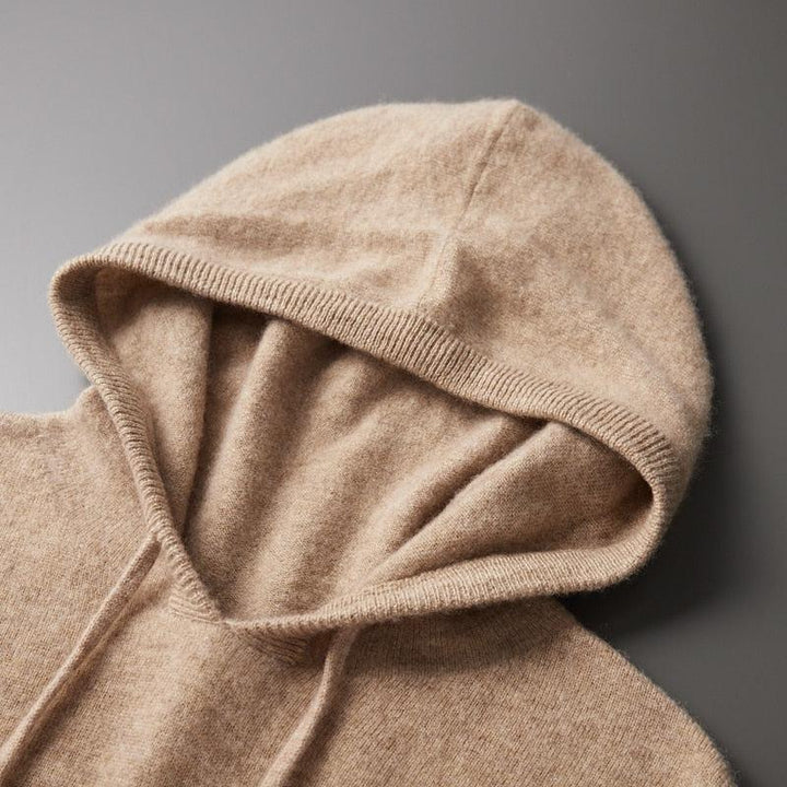 Bequemer Herren Hoodie aus atmungsaktivem Material. Optimaler Komfort für Alltag, Freizeit & Outdoor-Aktivitäten.