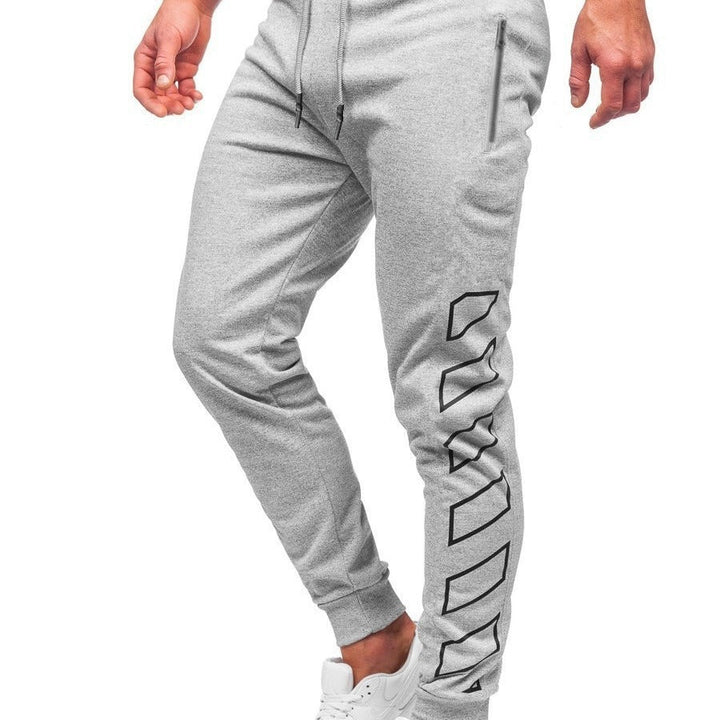 Stylische Herren Jogginghose, bequem und sportlich. Moderne Freizeithose mit Seitentaschen, ideal für Komfort im Alltag.