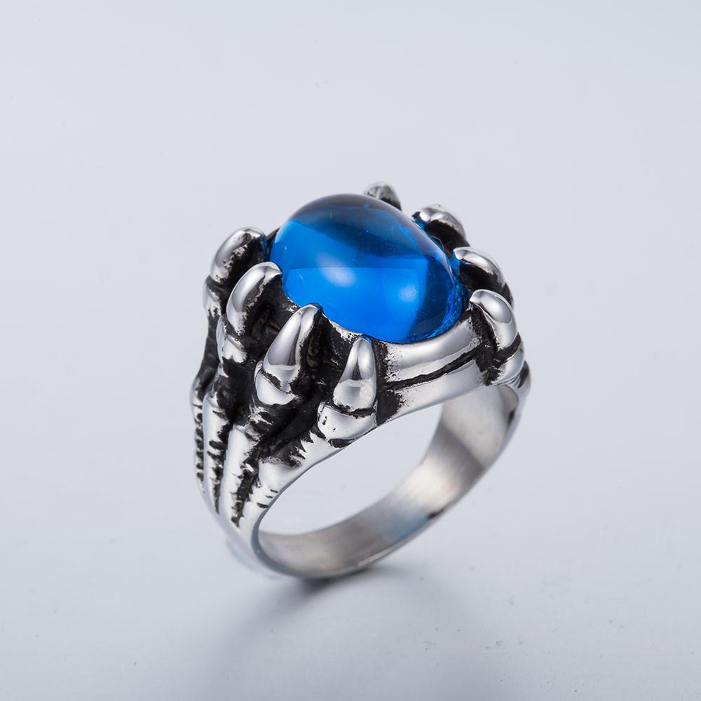 Blauer Herren Kralle Ring aus robustem Edelstahl mit edlem Stein, Modeschmuck-Accessoire für starke Looks.