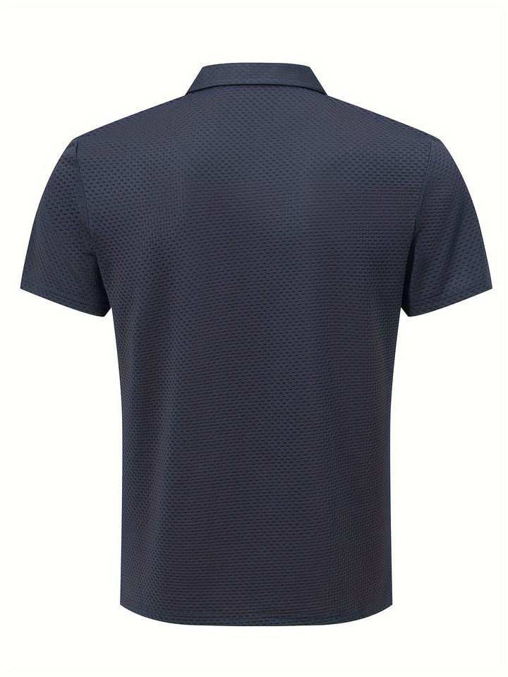 Sommerliches Herren Kurzarm-Golfhemd, ideal für heiße Tage auf dem Grün, atmungsaktive Freizeitmode.