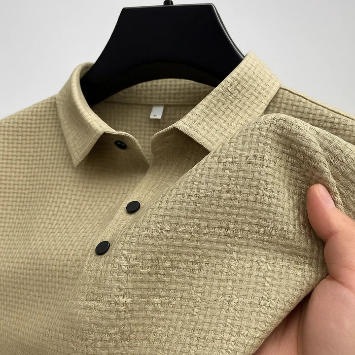 Stylisches Herren Kurzarm Poloshirt Oliver, modernes Design, geeignet für Business Casual & Freizeit.