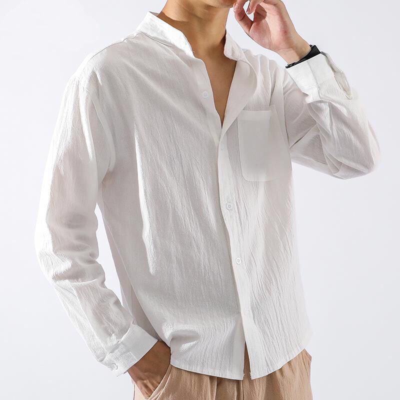 Stilvolles Herren Freizeithemd für moderne Männer. Ideal für Business Casual und entspannte Freizeit-Outfits.