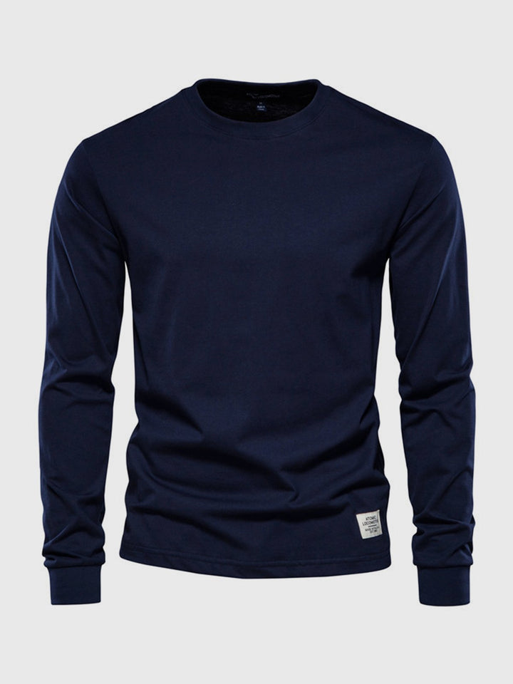 Weiches Herren Langarmshirt mit Rundhalsausschnitt, Bordeaux. Angenehm auf der Haut, perfekt für Herbst & Winter.