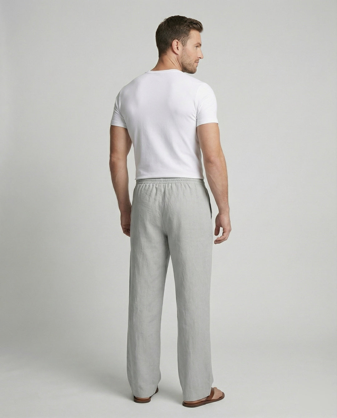 Casual Reisehose für Herren: Bequem, mit Kordelzug und ideal für lange Reisen oder Freizeit.