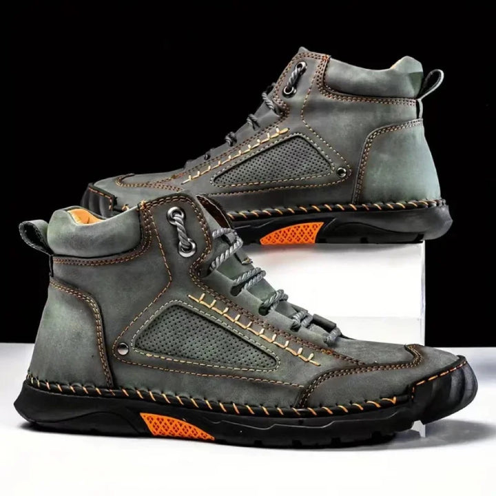 Komfortabler Herren Outdoorschuh Angus, mit optimaler Dämpfung für Gelenkschonung bei langen Touren.