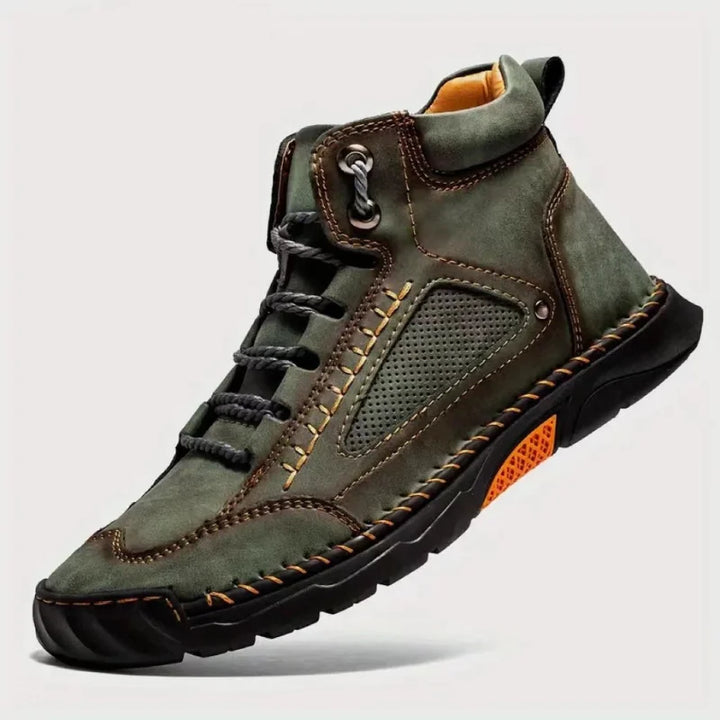 Sportlicher Herren Outdoorschuh Angus, modernes Design & hohe Funktionalität. Ideal für aktive Männer.