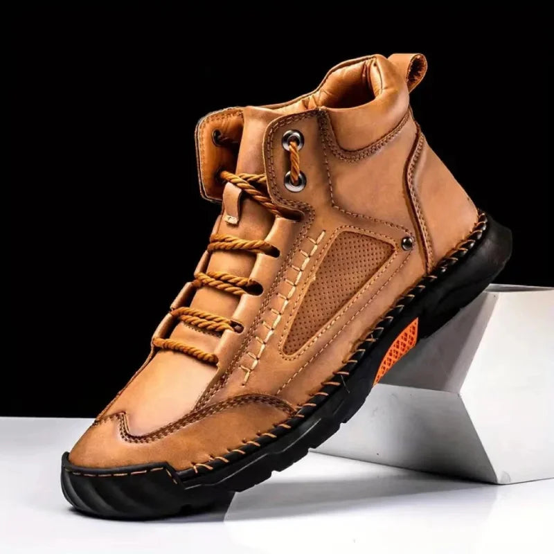 Bequemer Herren Wanderschuh Angus, gedämpft, ideal für lange Spaziergänge, Trekking & Alltag. Max. Komfort.