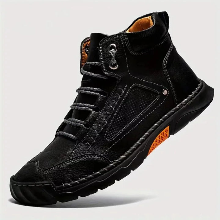 Robuster Herren Outdoorschuh Angus, widerstandsfähig & mit Schnürung für optimalen Sitz und Komfort.